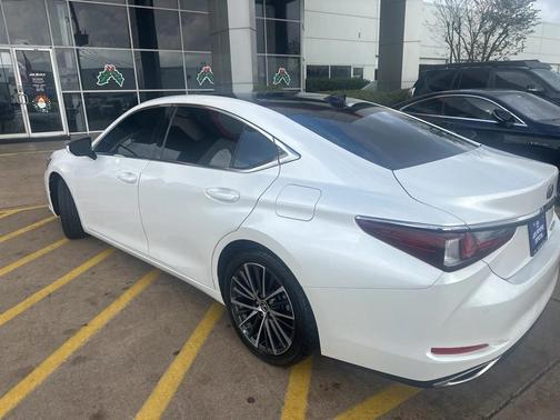 2023 Lexus ES 350 Premium