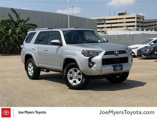 2024 Toyota 4Runner SR5