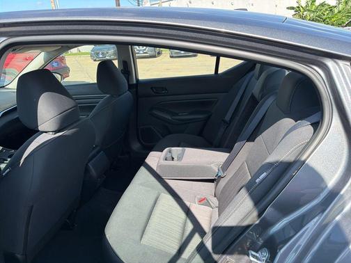 Gun Metallic 2025 Nissan Altima 2.5 SV