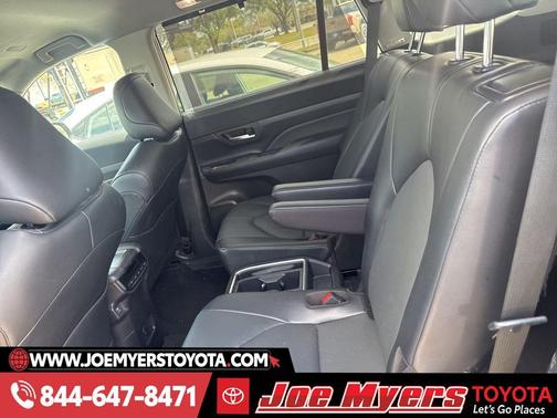 Storm Cloud 2025 Toyota Grand Highlander XLE