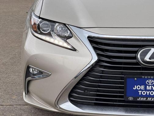 Cashmere Metallic 2018 Lexus ES 350 Base
