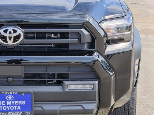 Black 2025 Toyota 4Runner SR5