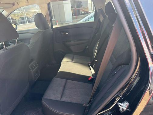 Super Black 2025 Nissan Rogue SV