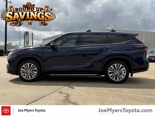2024 Toyota Highlander Platinum