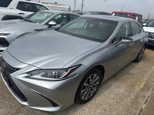2024 Lexus ES 350 Base