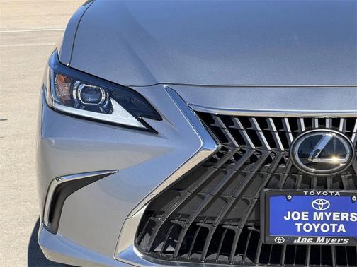 2024 Lexus ES 350 Base