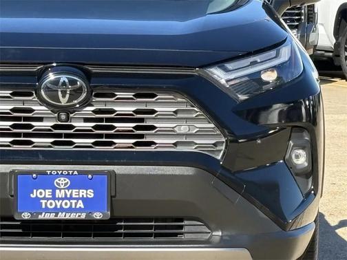 2022 Toyota RAV4 Limited