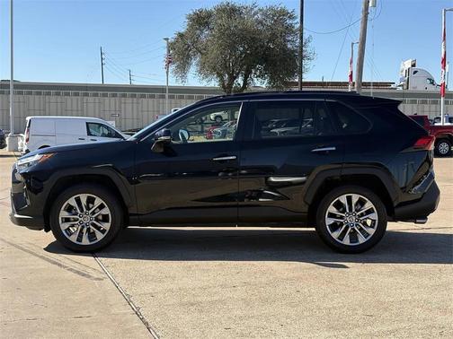 2022 Toyota RAV4 Limited