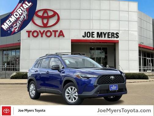 2025 Toyota Corolla Cross LE
