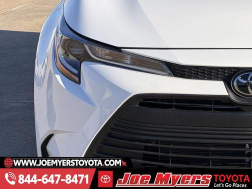 2026 Toyota Corolla LE