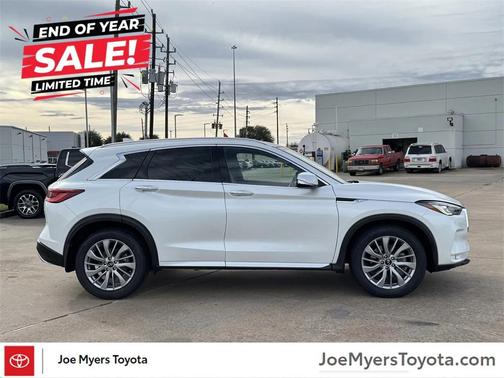 2023 INFINITI QX50 LUXE