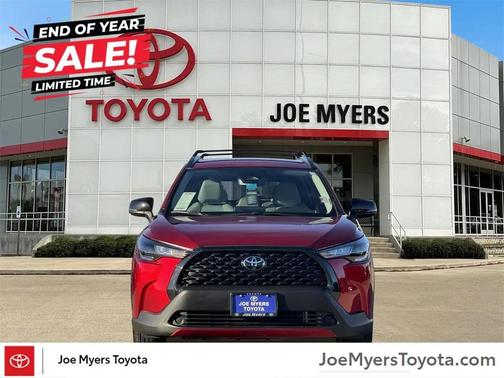 2025 Toyota Corolla Cross LE