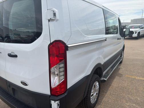 Oxford White 2025 Ford Transit-250 Base