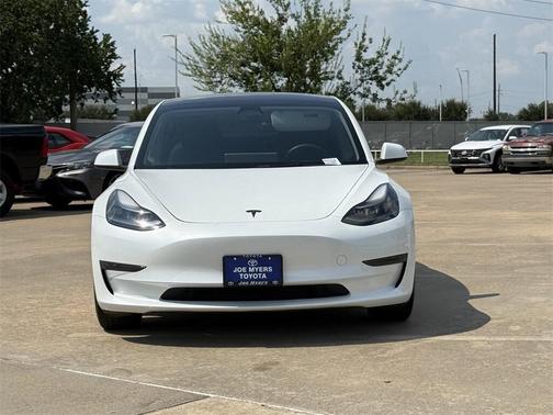 2023 Tesla Model 3 Standard Range