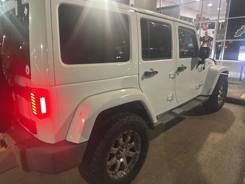 2012 Jeep Wrangler Unlimited Sahara