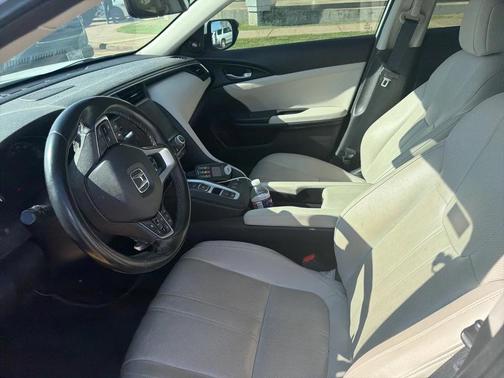 2021 Honda Insight Touring