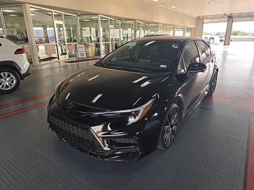 Midnight Black Metallic 2026 Toyota Corolla SE