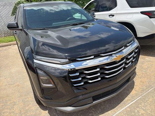 Mosaic Black Metallic 2025 Chevrolet Equinox 1LT