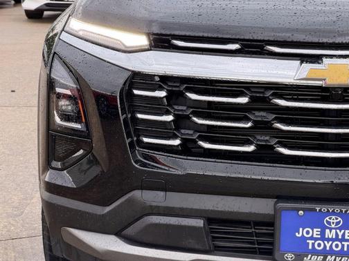 Mosaic Black Metallic 2025 Chevrolet Equinox 1LT