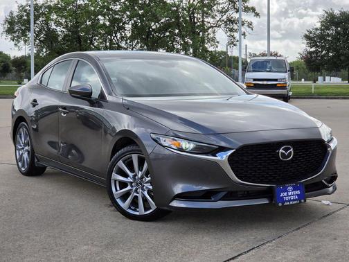 Machine Gray Metallic 2025 Mazda Mazda3 FWD w/Preferred Package