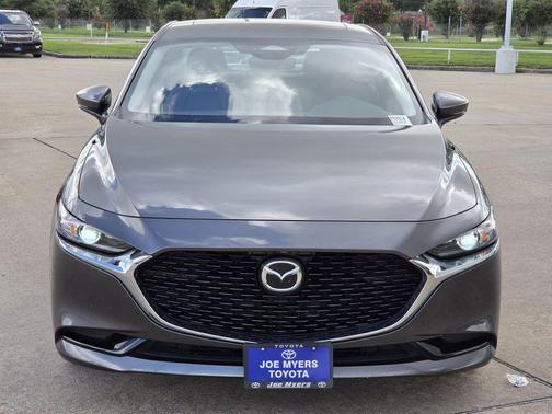 Machine Gray Metallic 2025 Mazda Mazda3 FWD w/Preferred Package