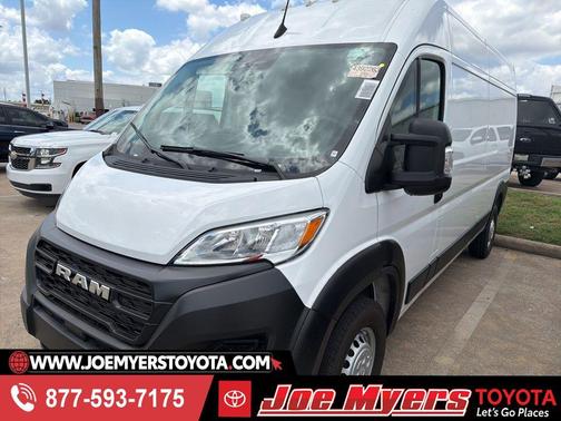 Bright White Clearcoat 2026 RAM ProMaster 2500 Tradesman