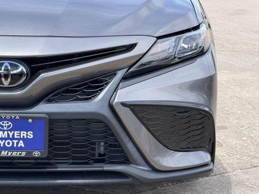 Gray 2024 Toyota Camry SE