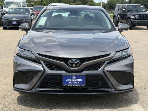 Gray 2024 Toyota Camry SE