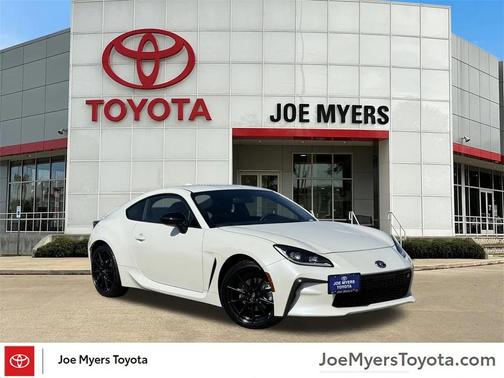 2024 Toyota GR86 Premium