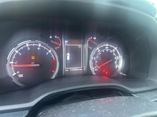 2020 Toyota 4Runner TRD Off Road