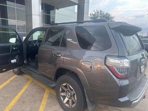 2020 Toyota 4Runner TRD Off Road