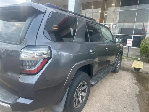 2020 Toyota 4Runner TRD Off Road