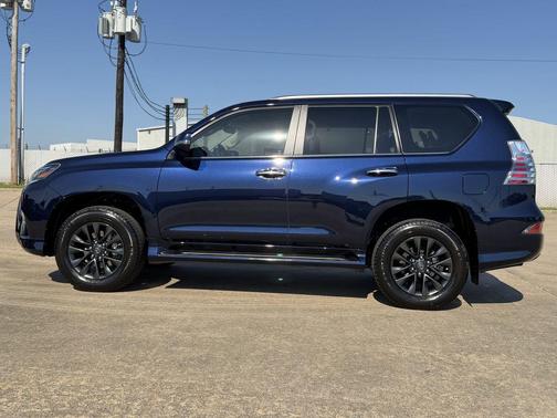 Mica 2023 Lexus GX 460 Premium