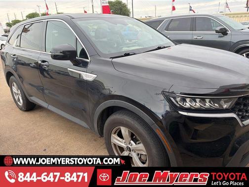 Ebony Black 2023 Kia Sorento LX