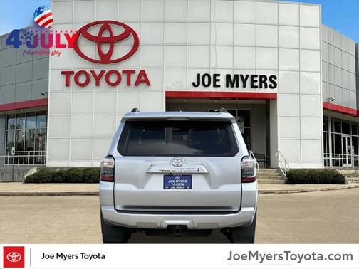 2024 Toyota 4Runner SR5