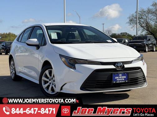 Ice Cap 2025 Toyota Corolla LE