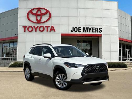 2023 Toyota Corolla Cross LE