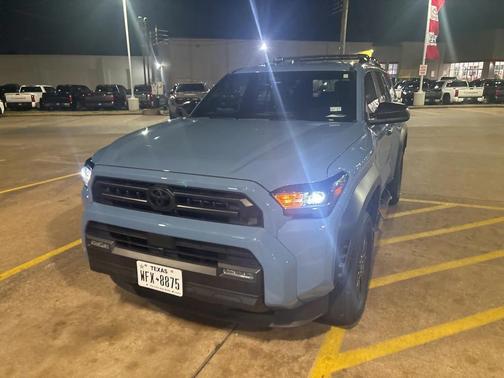 2025 Toyota 4Runner SR5