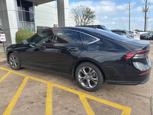 2023 Honda Accord EX 1.5T