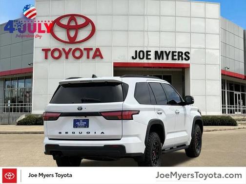 2023 Toyota Sequoia Base