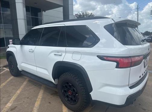 2023 Toyota Sequoia Base