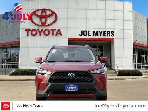 2024 Toyota Corolla Cross LE