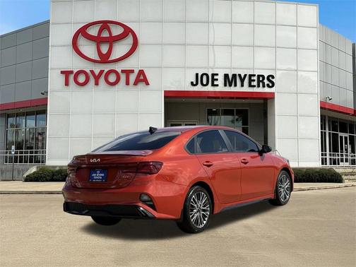 2022 Kia Forte GT-Line