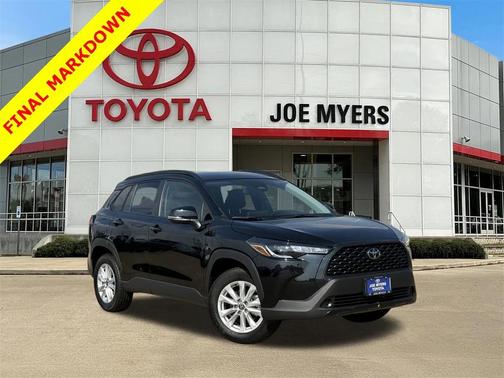 2024 Toyota Corolla Cross LE