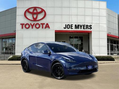 2023 Tesla Model Y Long Range Dual Motor All-Wheel Drive