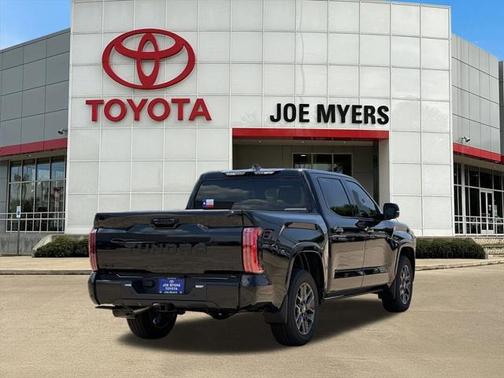 2025 Toyota Tundra Platinum