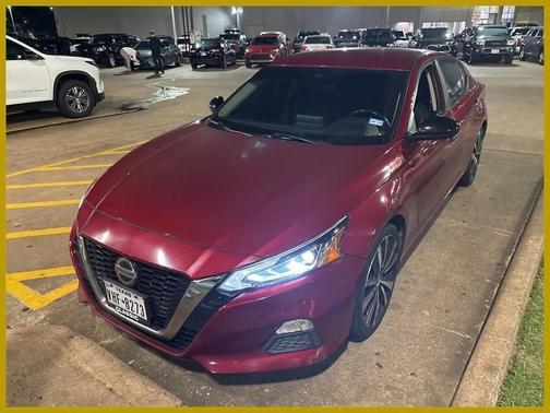 2020 Nissan Altima SR FWD