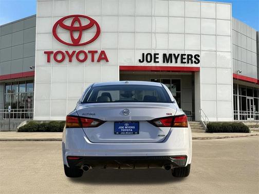 2025 Nissan Altima SR AWD