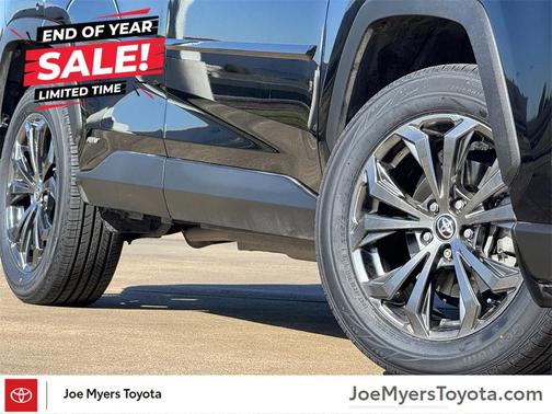 2024 Toyota RAV4 Hybrid XLE Premium