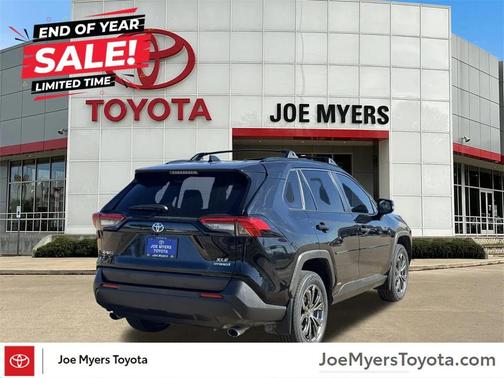 2024 Toyota RAV4 Hybrid XLE Premium